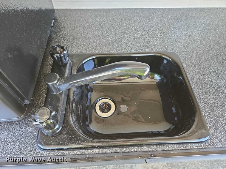 image for item EC4301 2024 Forest River Wildwood camper