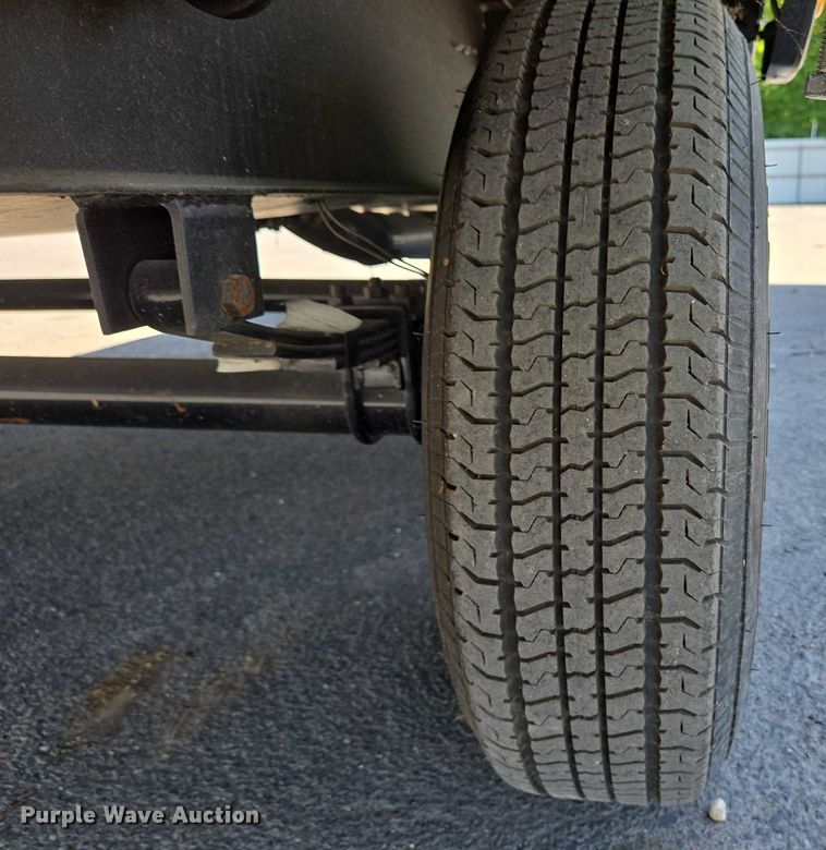 image for item EC4301 2024 Forest River Wildwood camper