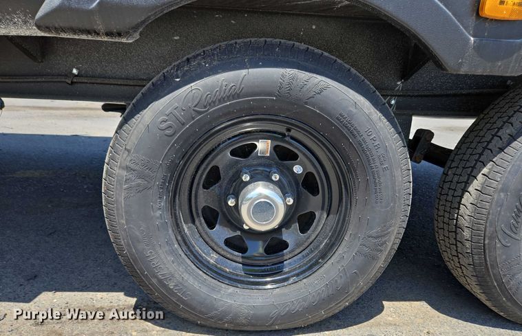 image for item EC4301 2024 Forest River Wildwood camper