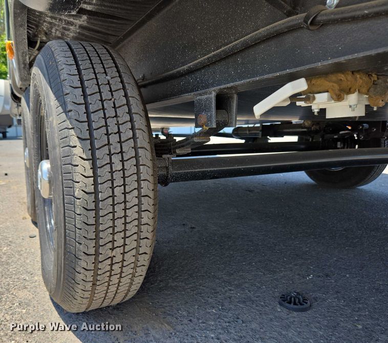 image for item EC4301 2024 Forest River Wildwood camper