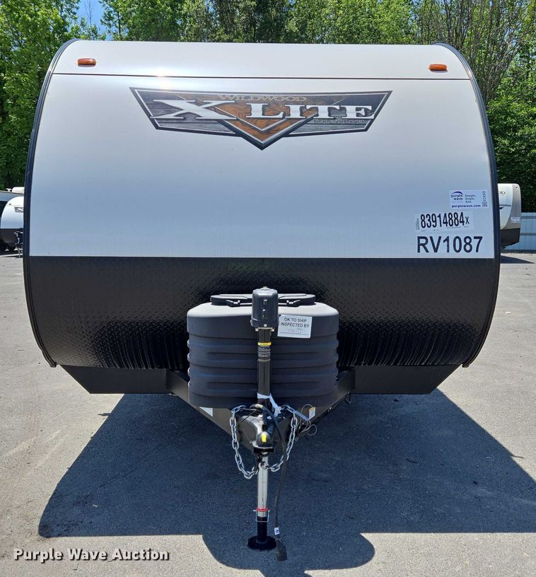 image for item EC4302 2024 Forest River Wildwood camper