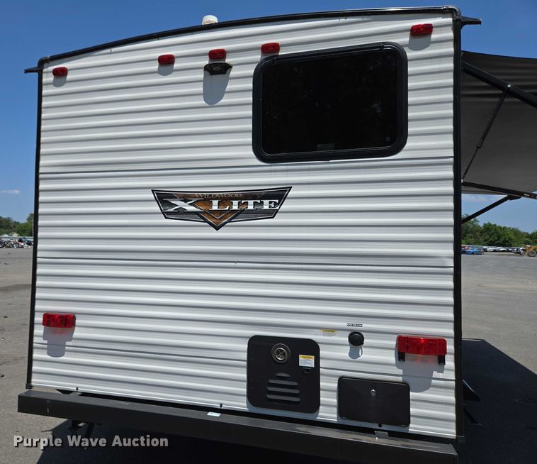 image for item EC4302 2024 Forest River Wildwood camper