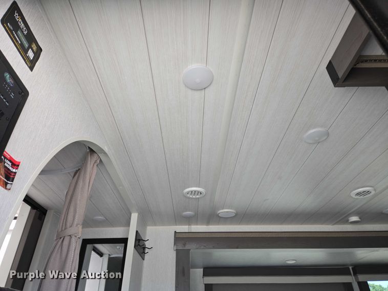 image for item EC4302 2024 Forest River Wildwood camper