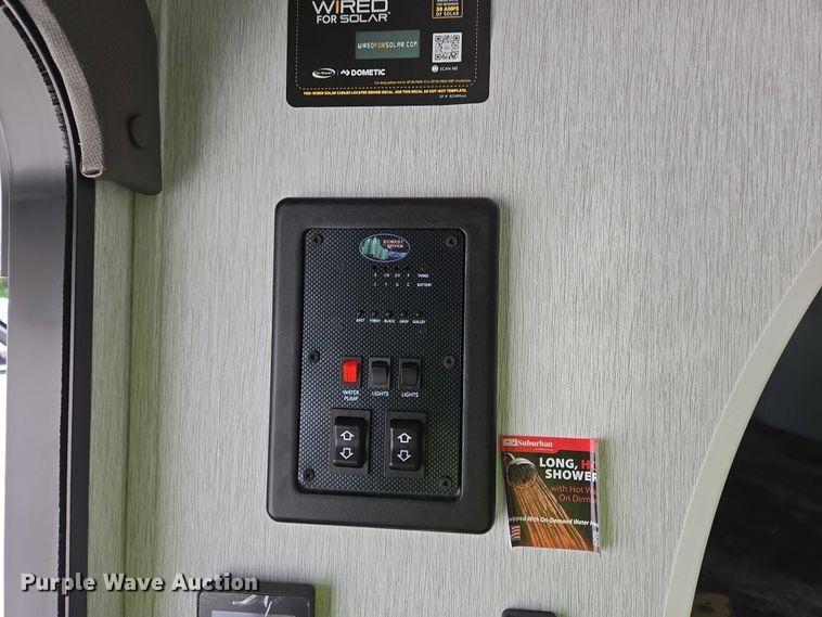 image for item EC4302 2024 Forest River Wildwood camper