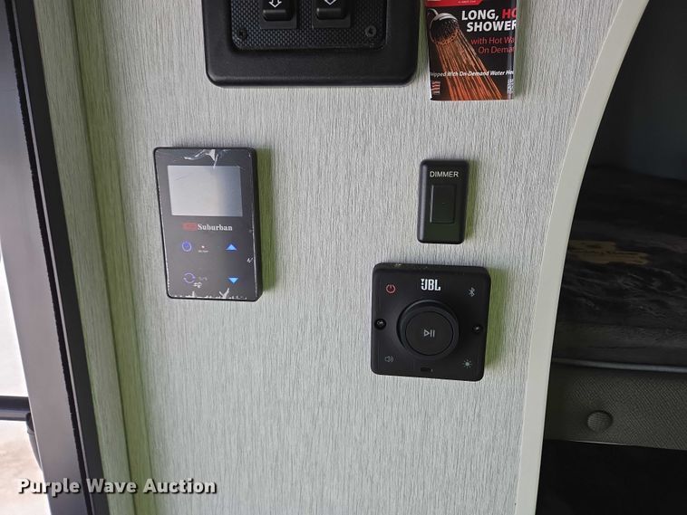 image for item EC4302 2024 Forest River Wildwood camper