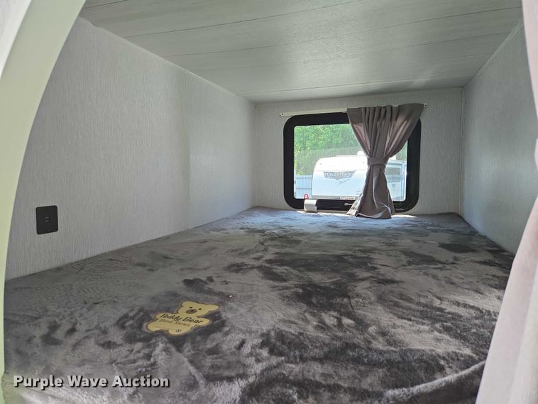 image for item EC4302 2024 Forest River Wildwood camper