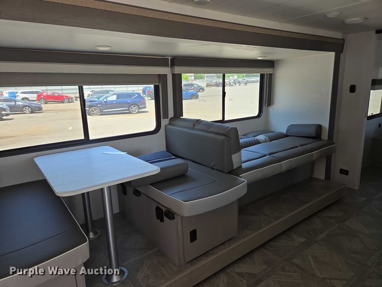 image for item EC4302 2024 Forest River Wildwood camper