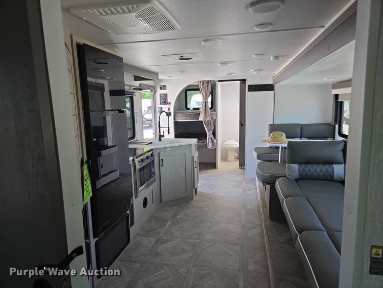 image for item EC4302 2024 Forest River Wildwood camper