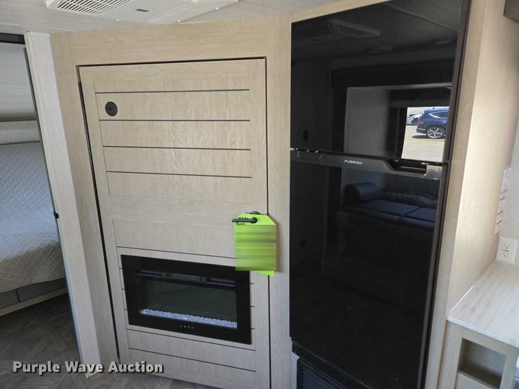 image for item EC4302 2024 Forest River Wildwood camper