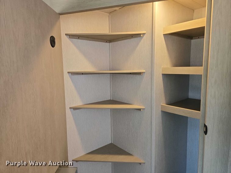 image for item EC4302 2024 Forest River Wildwood camper