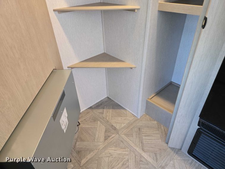 image for item EC4302 2024 Forest River Wildwood camper