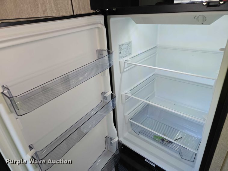 image for item EC4302 2024 Forest River Wildwood camper