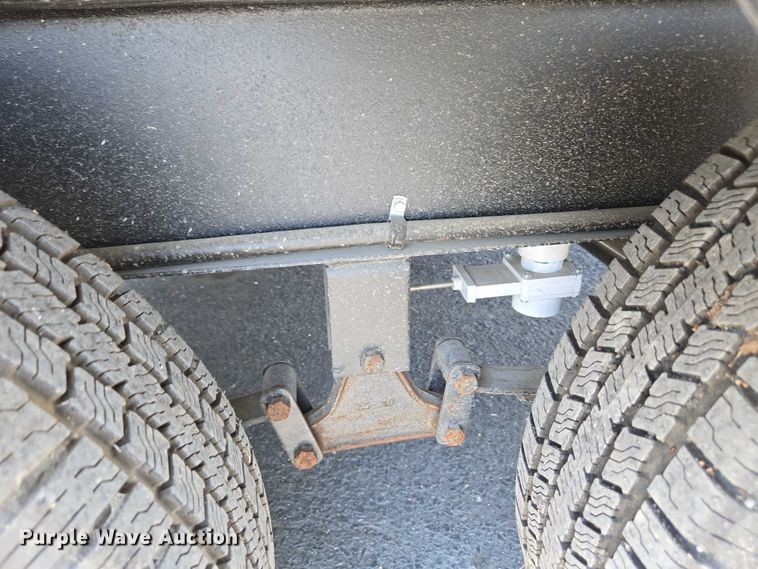 image for item EC4302 2024 Forest River Wildwood camper