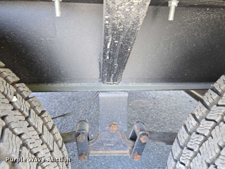 image for item EC4302 2024 Forest River Wildwood camper