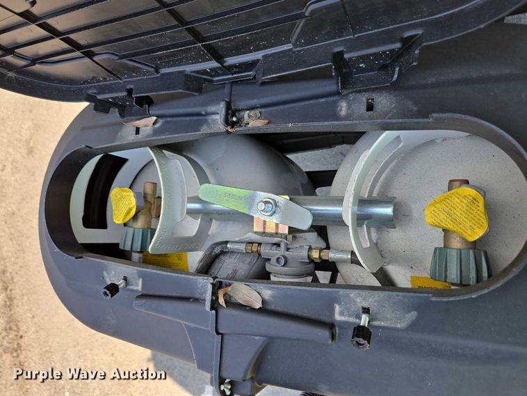 image for item EC4303 2025 Forest River Cherokee camper