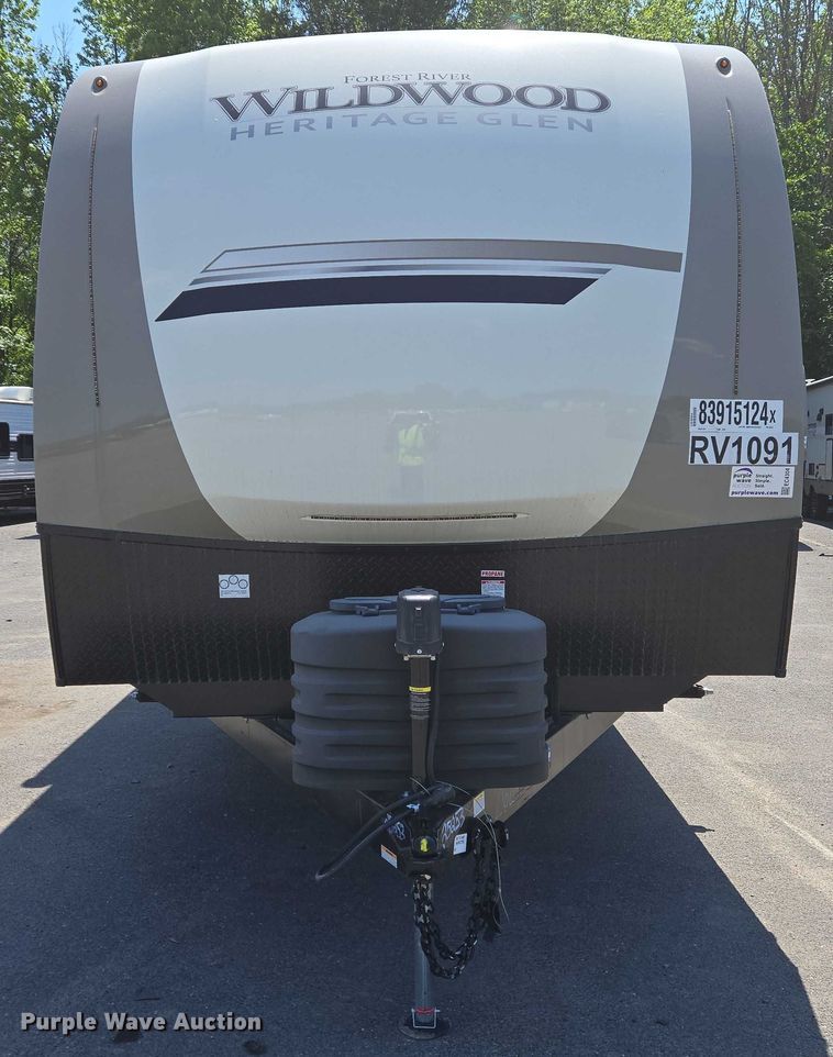 image for item EC4304 2024 Forest River Wildwood camper