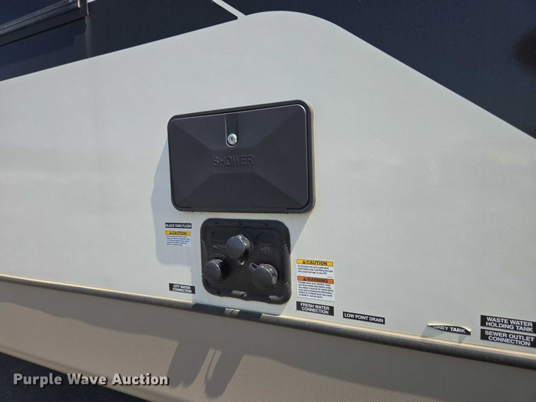 image for item EC4304 2024 Forest River Wildwood camper