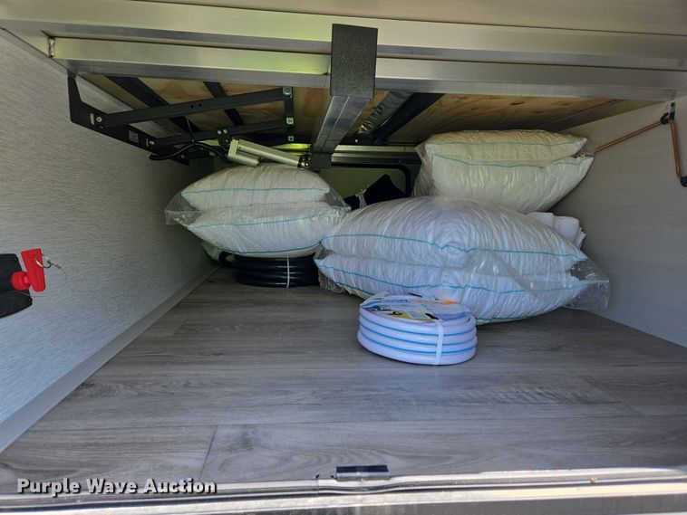 image for item EC4304 2024 Forest River Wildwood camper