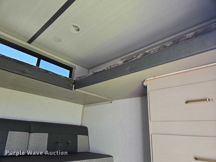 image for item EC4304 2024 Forest River Wildwood camper