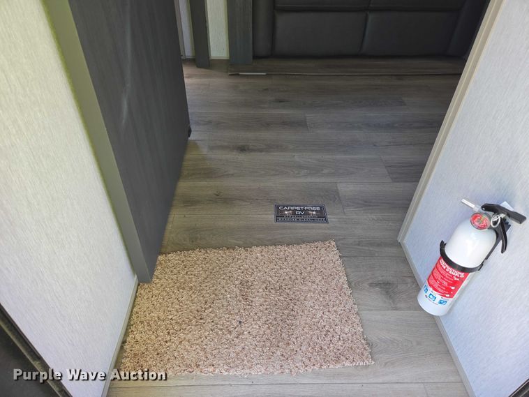 image for item EC4304 2024 Forest River Wildwood camper