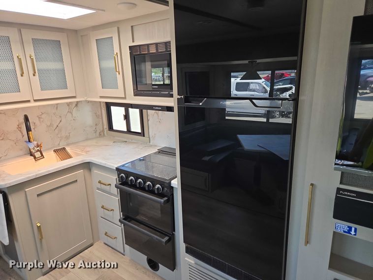 image for item EC4304 2024 Forest River Wildwood camper