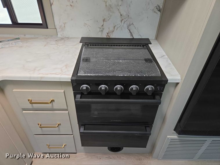 image for item EC4304 2024 Forest River Wildwood camper