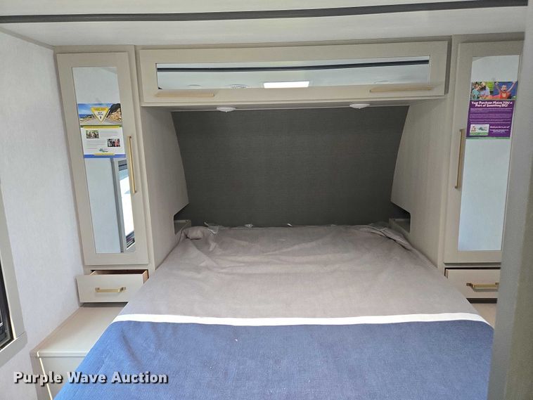 image for item EC4304 2024 Forest River Wildwood camper