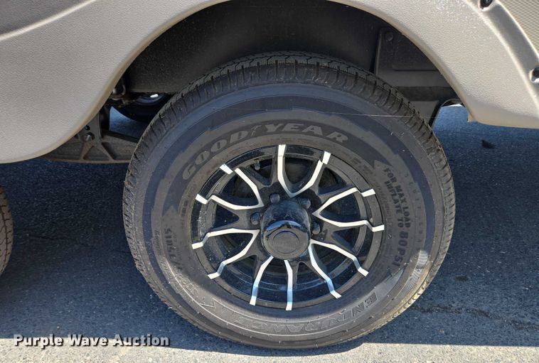 image for item EC4304 2024 Forest River Wildwood camper