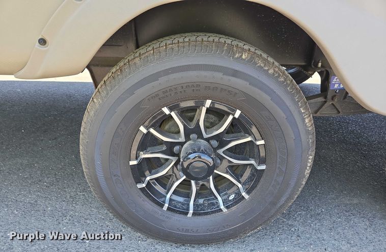 image for item EC4304 2024 Forest River Wildwood camper