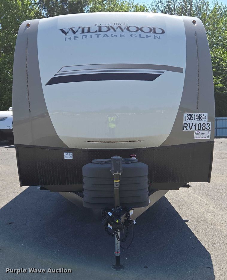 image for item EC4305 2024 Forest River Wildwood camper