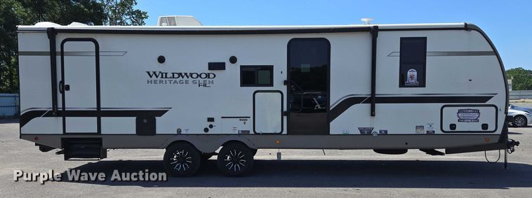 image for item EC4305 2024 Forest River Wildwood camper