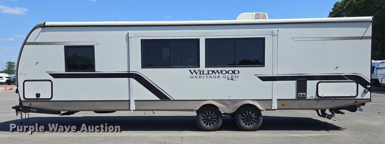 image for item EC4305 2024 Forest River Wildwood camper