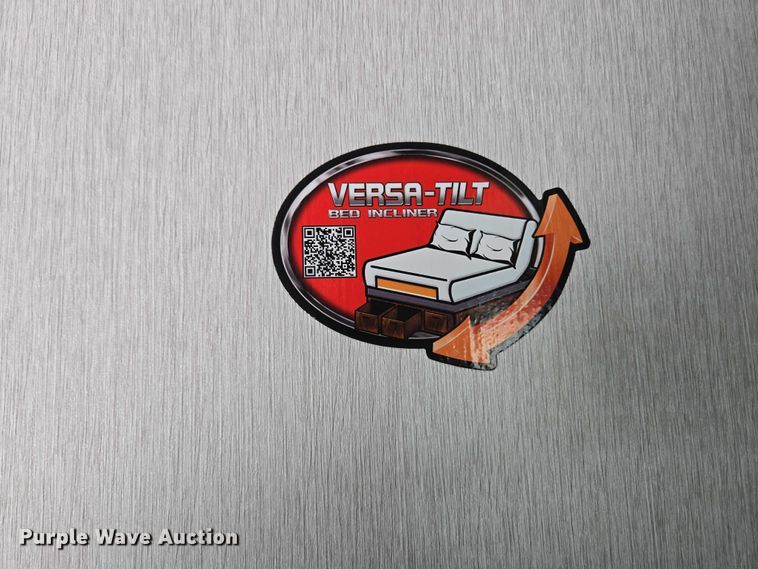 image for item EC4305 2024 Forest River Wildwood camper