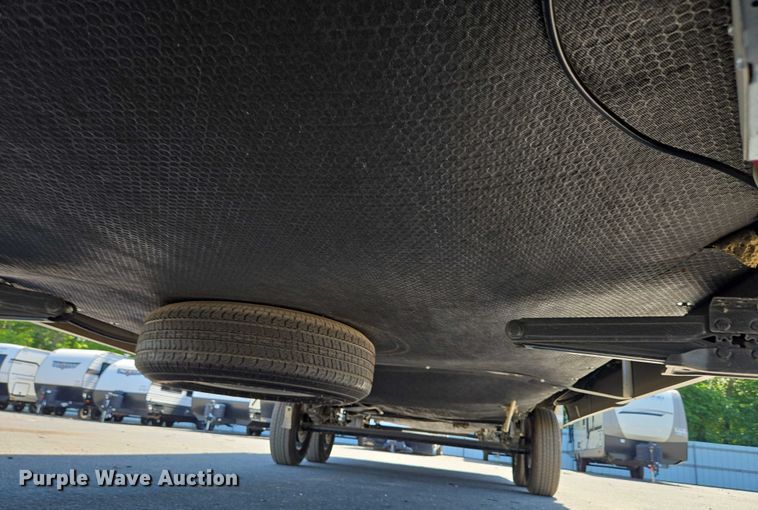 image for item EC4305 2024 Forest River Wildwood camper