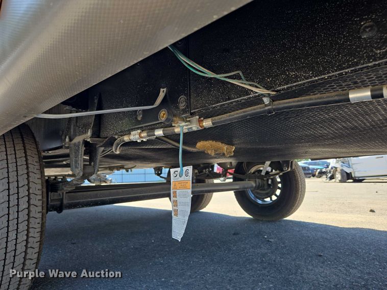 image for item EC4305 2024 Forest River Wildwood camper