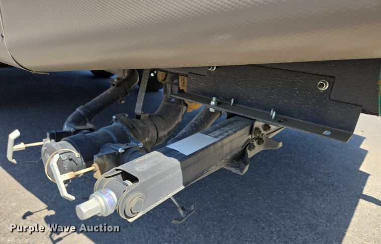 image for item EC4305 2024 Forest River Wildwood camper