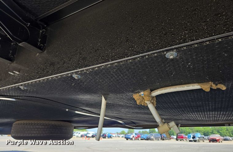 image for item EC4305 2024 Forest River Wildwood camper