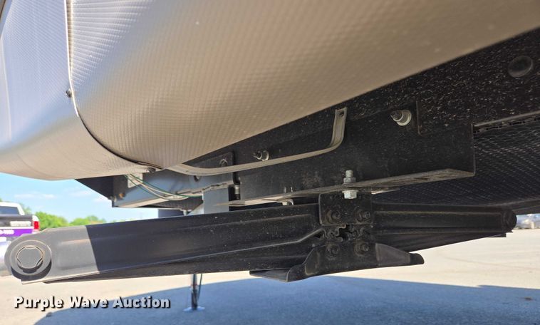 image for item EC4305 2024 Forest River Wildwood camper