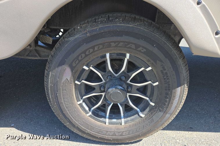 image for item EC4305 2024 Forest River Wildwood camper