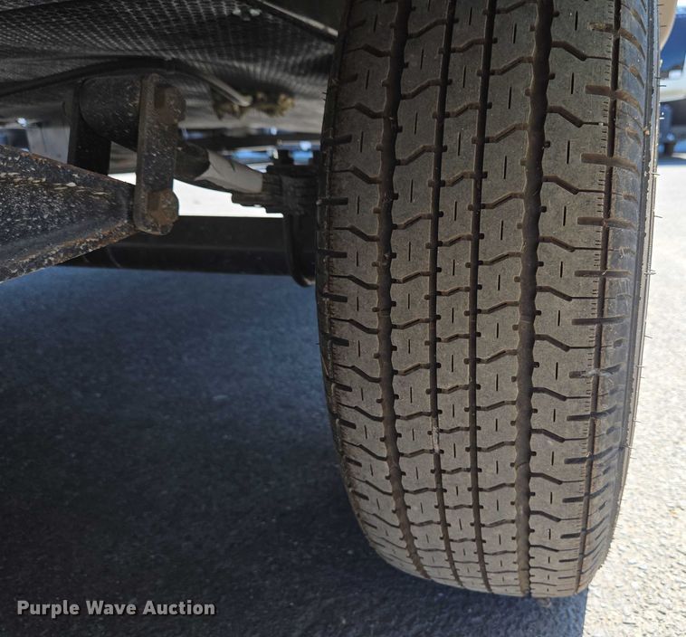 image for item EC4305 2024 Forest River Wildwood camper