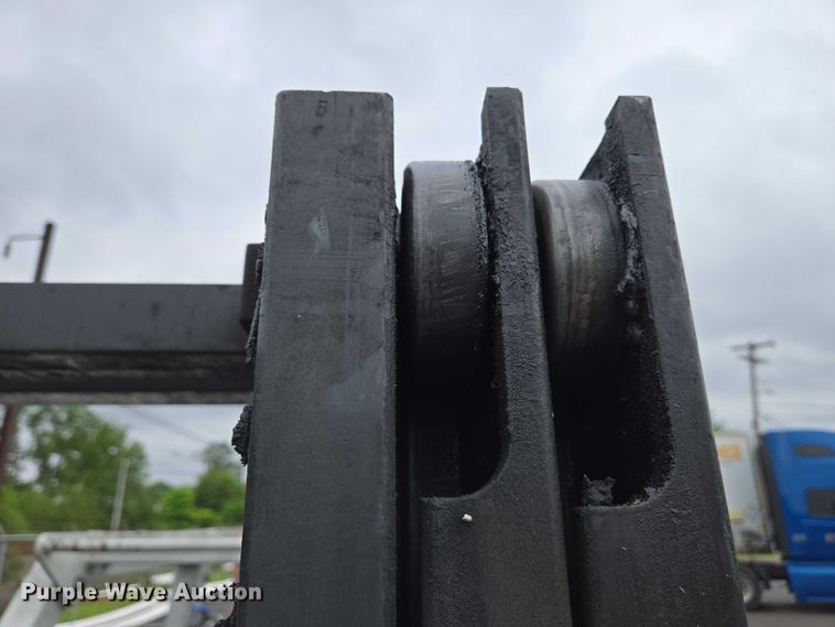 image for item EC4308 2015 UniCarriers CFS40 forklift