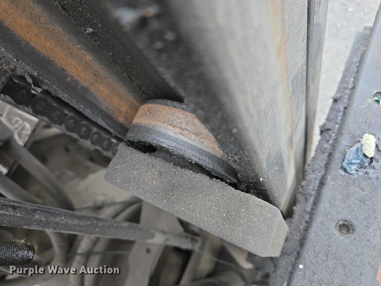 image for item EC4308 2015 UniCarriers CFS40 forklift