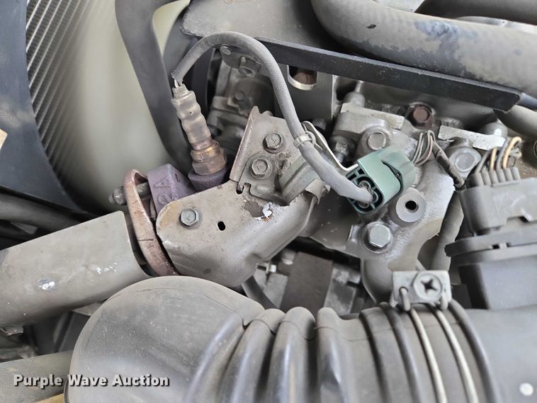 image for item EC4308 2015 UniCarriers CFS40 forklift