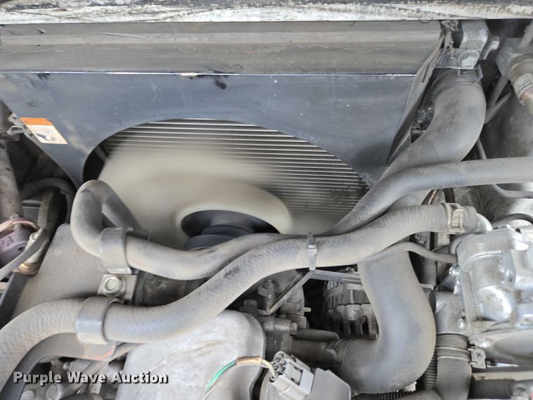 image for item EC4308 2015 UniCarriers CFS40 forklift