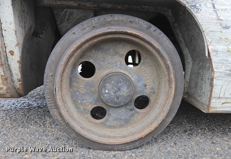 image for item EC4308 2015 UniCarriers CFS40 forklift