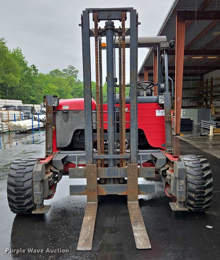 image for item EC4309 2015 Moffett M8 55.4 forklift