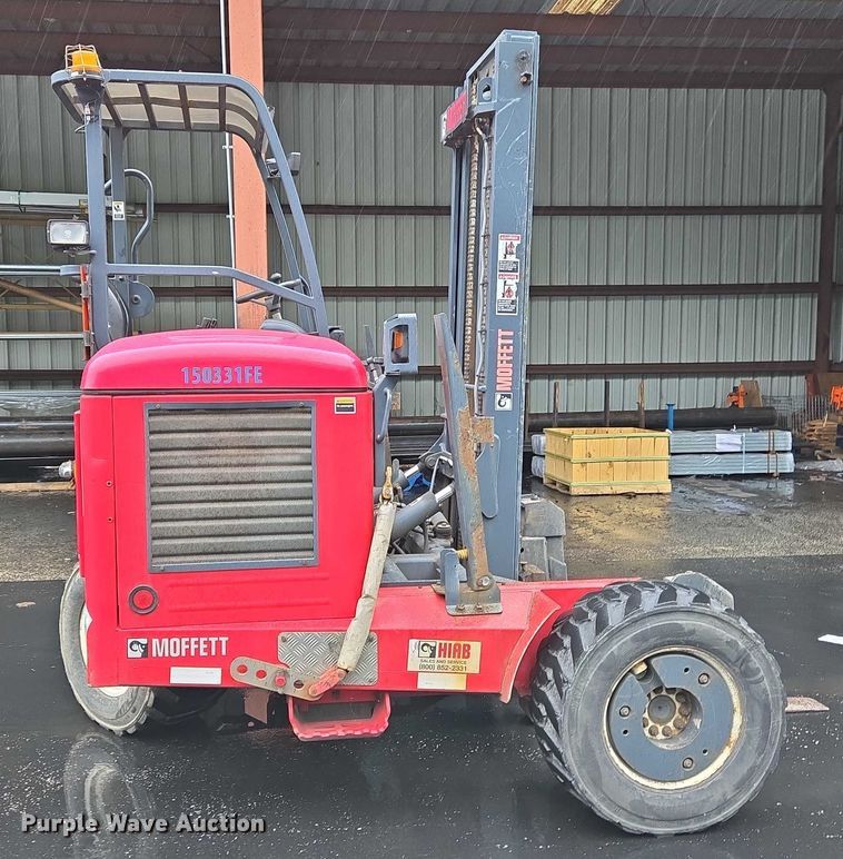 image for item EC4309 2015 Moffett M8 55.4 forklift