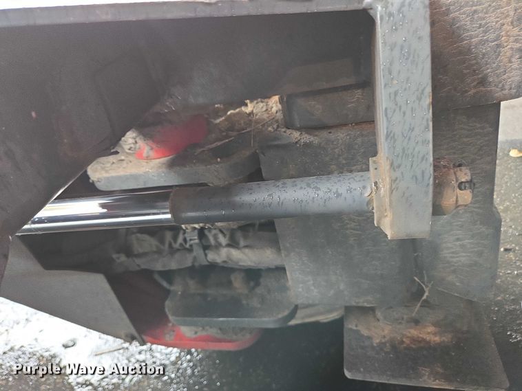 image for item EC4309 2015 Moffett M8 55.4 forklift