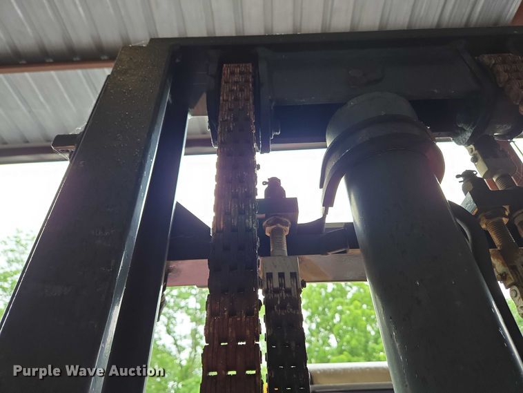 image for item EC4309 2015 Moffett M8 55.4 forklift