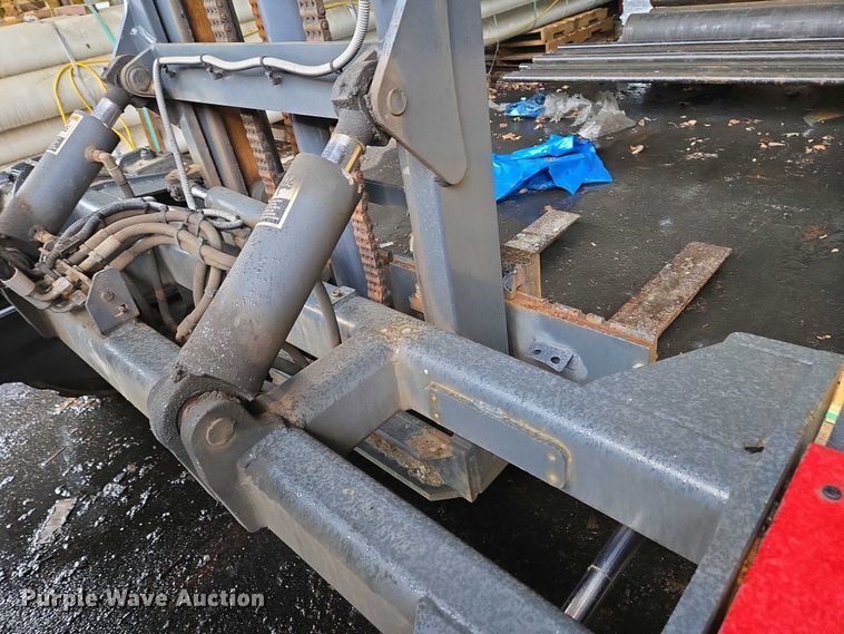 image for item EC4309 2015 Moffett M8 55.4 forklift